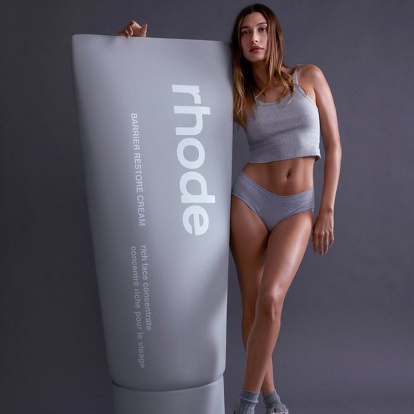 Rhode Barrier Restore Cream - Picture 6 of 9